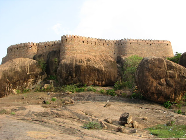 Thirumayam Fort